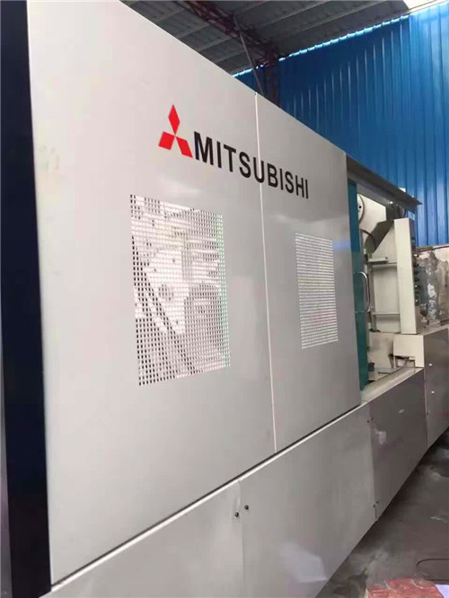 Second-hand injection molding machine of mitsubishi 1300 t