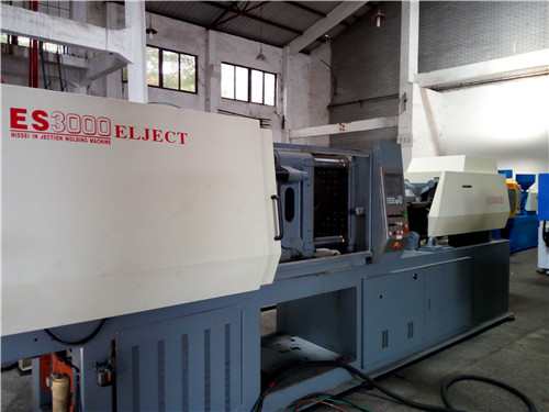 Second-hand injection molding machine, Precision Nissei ES3000 (all electric)