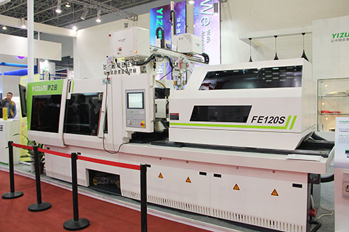 FE120S runaway all electric injection molding machine at the scene of the exhibition