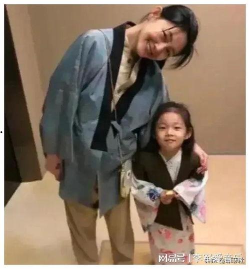 娱乐圈吃瓜爆料小花,小花们的幕后故事与真实面貌