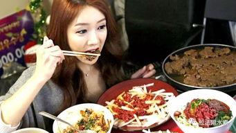 娱乐吃瓜酱吃饭,揭秘娱乐圈背后的美食故事